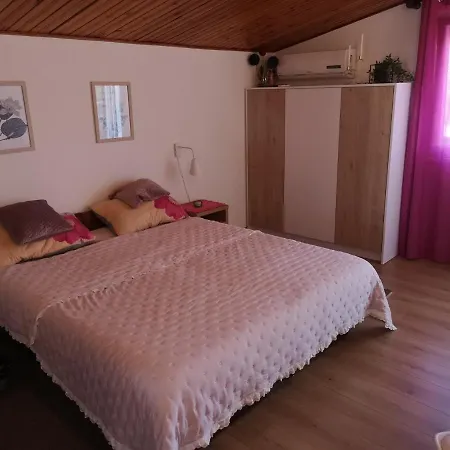 Snjezana Carev Guest house