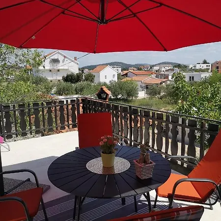 Guest house Snjezana Carev 3*